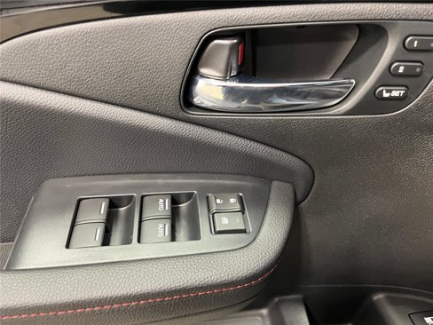 New 2025 Honda Ridgeline Black Edition image 13