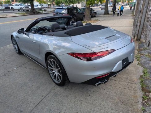 Used 2023 Mercedes-Benz SL 43 AMG w/ Driver Assistance Package image 6
