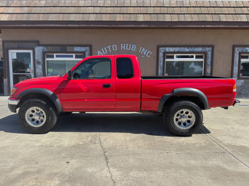 Used 2004 Toyota Tacoma PreRunner image 6