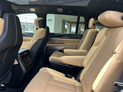 New 2026 Cadillac Escalade IQ Sport 2 image 18