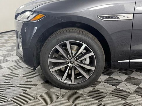 New 2026 Jaguar F-PACE R-Dynamic S image 12
