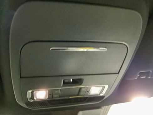 Used 2023 Ford F150 Platinum image 22
