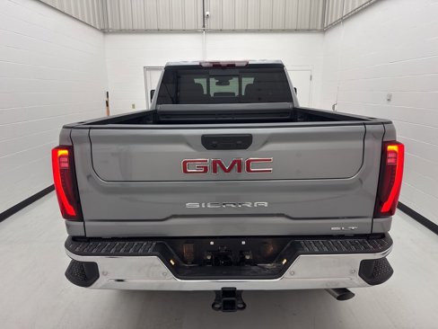 New 2026 GMC Sierra 2500 SLT w/ SLT Premium Package image 5