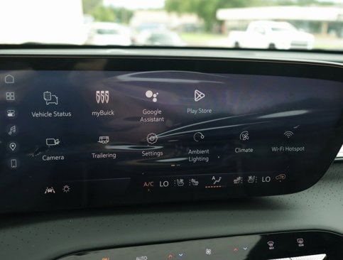 New 2026 Buick Enclave Avenir w/ LPO, All-Weather Package image 15