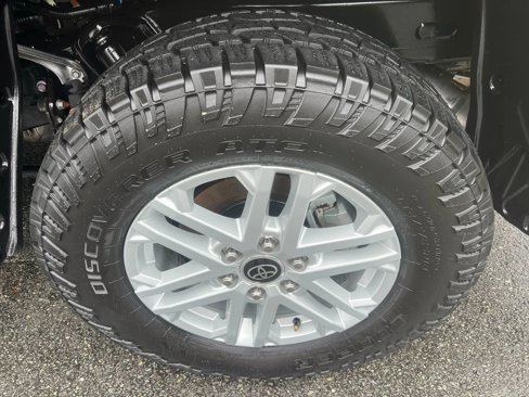 Used 2022 Toyota Tundra SR5 image 21