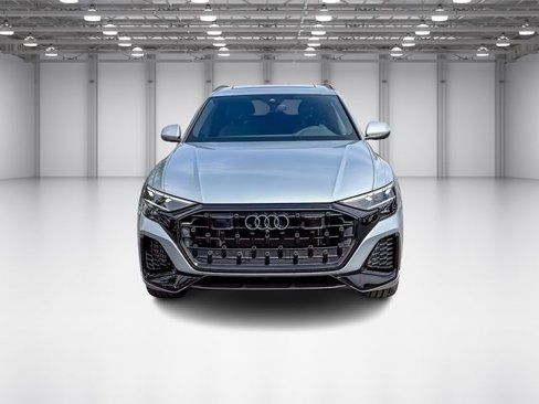 Certified 2025 Audi Q8 Premium image 8