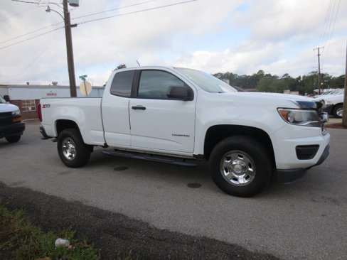 Used 2017 Chevrolet Colorado W/T image 1