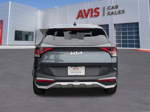 Used 2024 Kia Sportage LX image 7