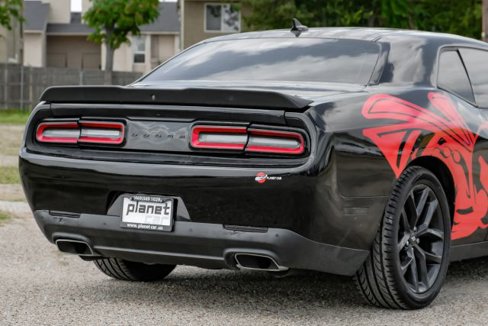 Used 2021 Dodge Challenger R/T w/ Plus Package image 11