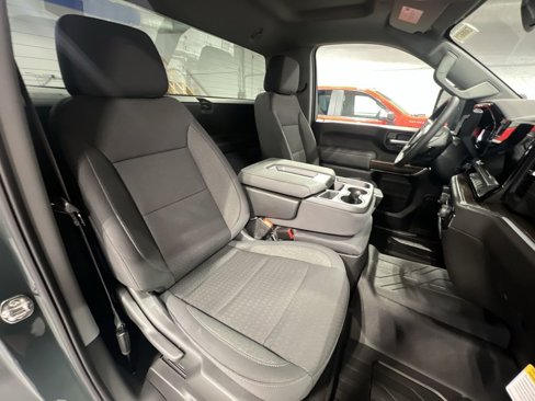 New 2026 Chevrolet Silverado 2500 LT w/ Convenience Package image 23