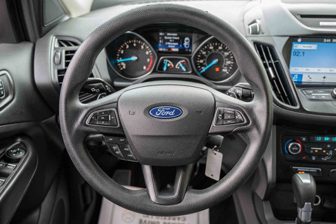 Used 2017 Ford Escape SE w/ Equipment Group 201A image 11