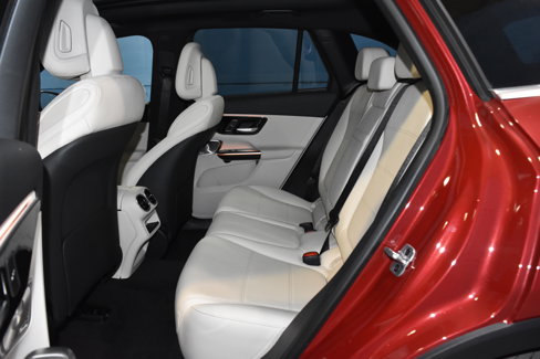 New 2026 Mercedes-Benz GLC 300 4MATIC image 16