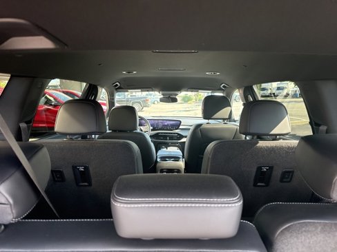 New 2025 Buick Enclave Sport Touring w/ Power Package image 27