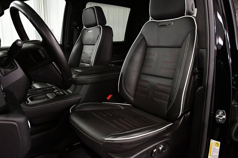 Used 2024 GMC Sierra 2500 AT4X image 27