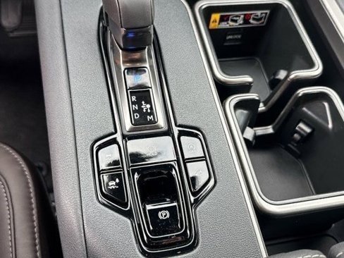 New 2025 Lexus TX 500h AWD image 24
