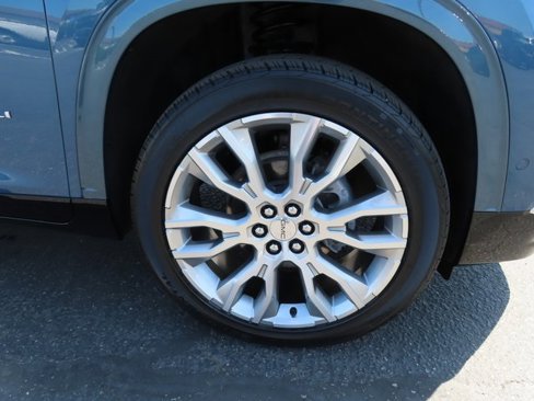 Certified 2024 GMC Acadia Denali w/ Super Cruise Package image 9