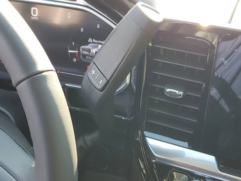 New 2026 GMC Sierra 2500 SLE w/ SLE Value Package; image 23