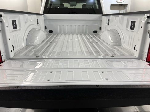 New 2026 Ford F250 XL w/ XL Chrome Package image 28
