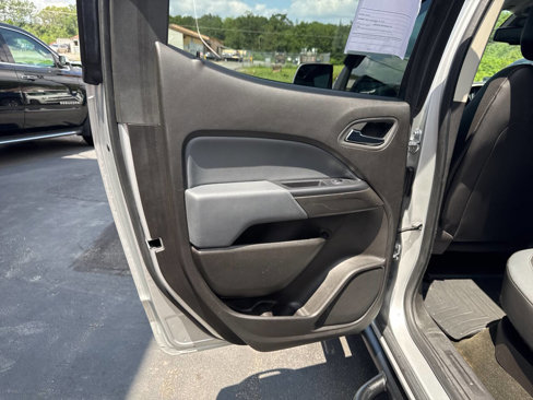 Used 2017 Chevrolet Colorado Z71 image 17