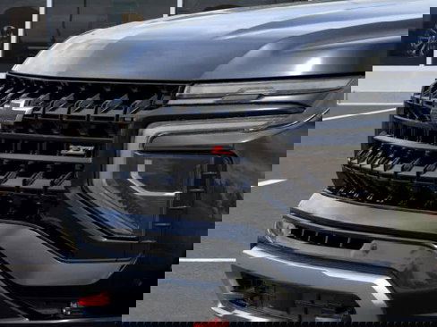 New 2026 Chevrolet Suburban Z71 image 13