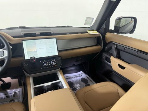 New 2026 Land Rover Defender 110 S image 21