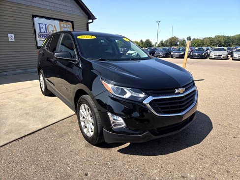 Used 2021 Chevrolet Equinox LT w/ Driver Convenience Package image 3