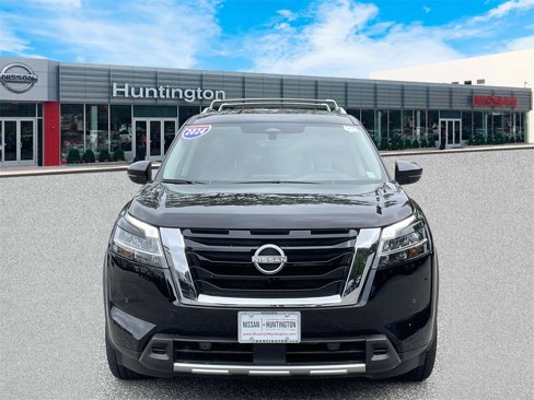 Certified 2024 Nissan Pathfinder SL image 2