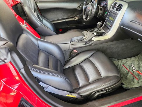 Used 2005 Chevrolet Corvette Convertible w/ Preferred Equipment Group image 25