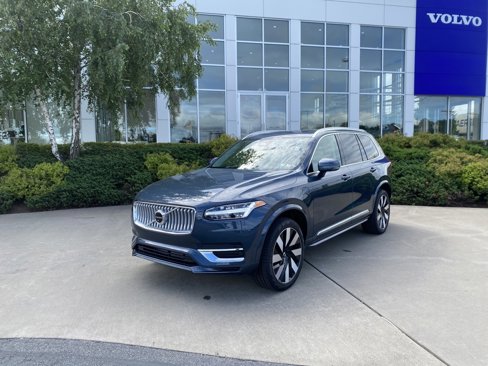 Certified 2025 Volvo XC90 T8 Plus w/ Protection Package Premier image 45