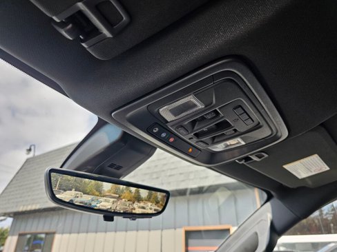 Used 2023 GMC Sierra 3500 AT4 w/ AT4 Premium Plus Package image 38