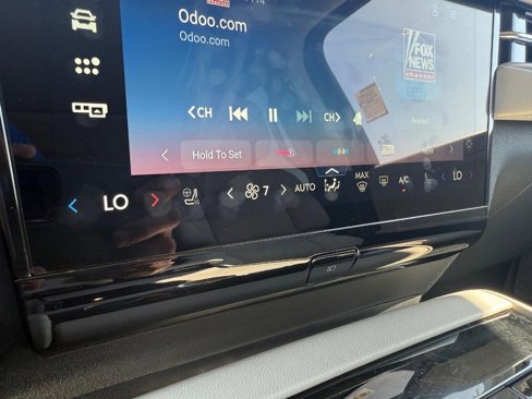New 2025 Lincoln Navigator Reserve image 28