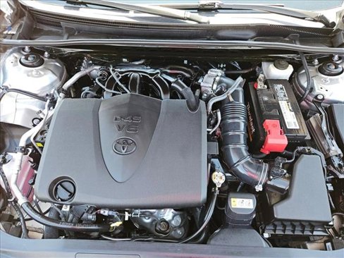 Used 2019 Toyota Avalon XLE image 23