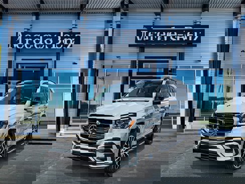 New 2026 Mercedes-Benz GLS 450 4MATIC image 3