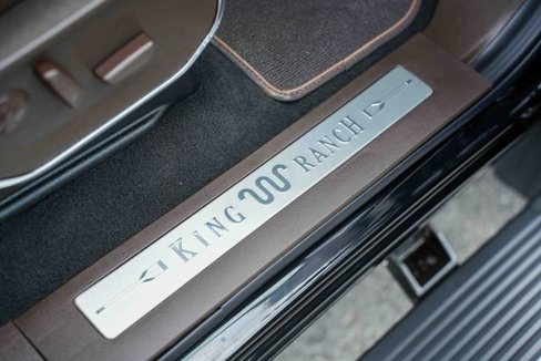 Used 2025 Ford F450 King Ranch w/ Chrome Package image 20