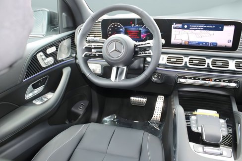 New 2025 Mercedes-Benz GLS 450 4MATIC image 32