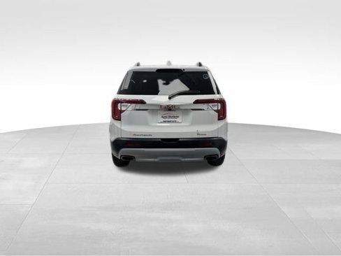 Used 2023 GMC Acadia SLT w/ Trailering Package image 4