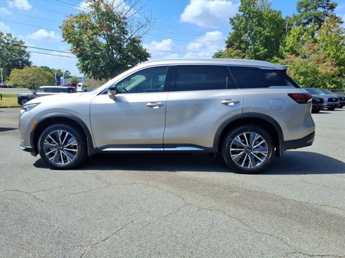 New 2026 INFINITI QX60 Luxe image 19