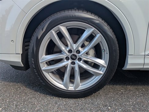 New 2025 Audi Q7 3.0T Premium Plus image 9
