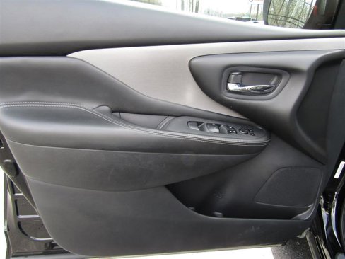 Used 2020 Nissan Murano S w/ Technology Package image 9