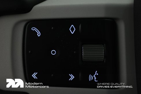 Used 2024 Land Rover Defender 110 X-Dynamic SE image 43