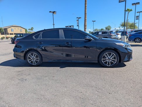 Certified 2023 Kia Forte GT-Line image 2