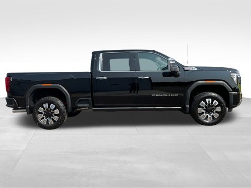 New 2026 GMC Sierra 2500 Denali w/ Denali Reserve Package image 25