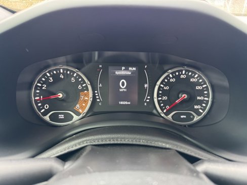 Used 2020 Jeep Renegade Altitude image 20