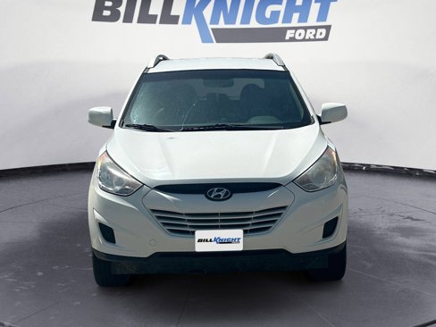 Used 2011 Hyundai Tucson GLS image 8