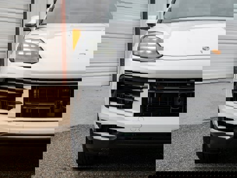 New 2025 Porsche Cayenne Coupe image 11