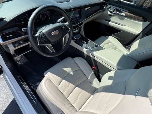 Used 2016 Cadillac CT6 Luxury image 4