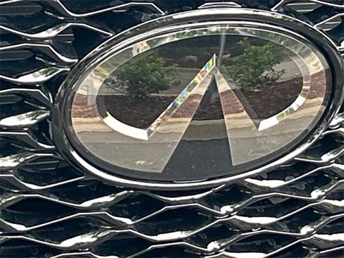 New 2025 INFINITI QX50 Sport image 10