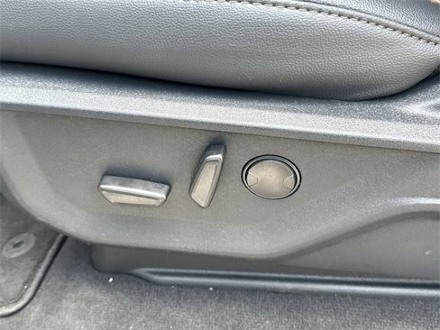 New 2025 Ford F450 Lariat image 19