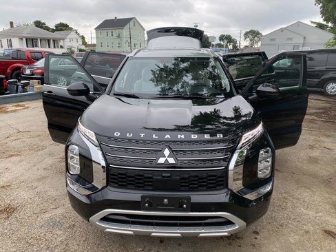 New 2025 Mitsubishi Outlander SEL image 31