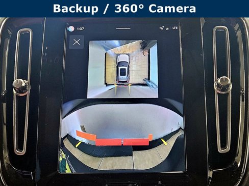 New 2026 Volvo XC40 B5 Plus w/ Protection Package Premier image 23
